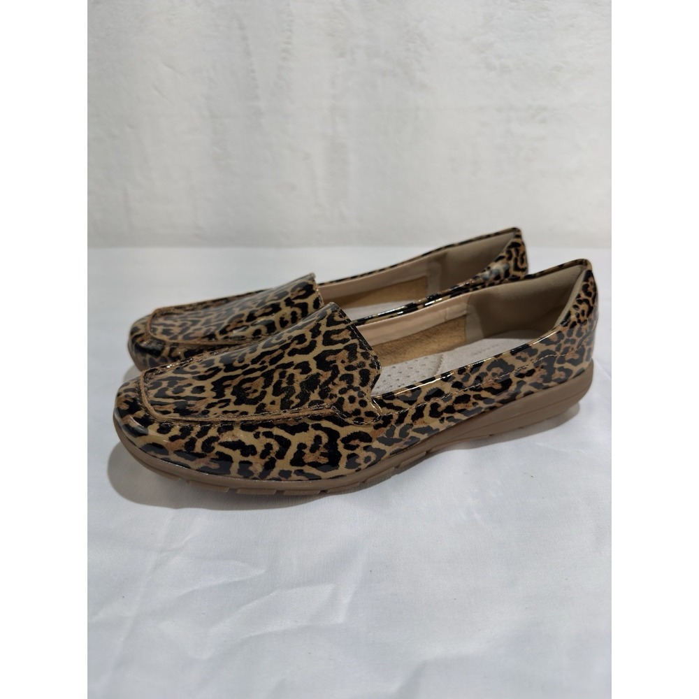 Easy Spirit Leopard Print Flats Women's Size 8.5 Leather SeaBides Brown